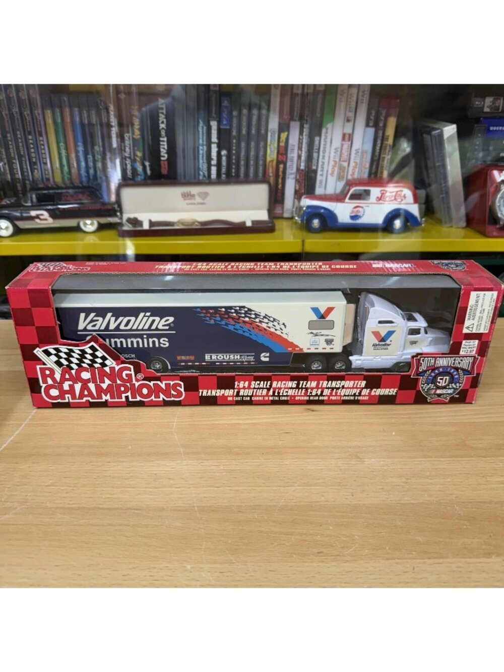Racing Champions Nascar 1:64 Racing Team Transporter 50th Anniv Mark Martin #6
